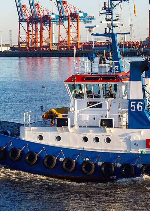 Schlepper im Hamburger Hafen